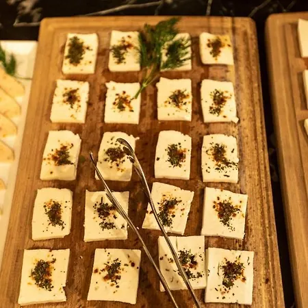Nik's Taksim Отель
