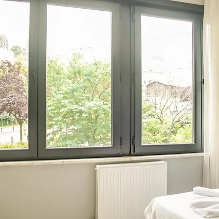 Nik's Taksim Hotel 2*